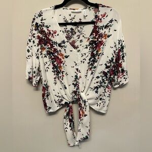 Floral LUQ V-Neck Women's Top - White and Multicolor Medium